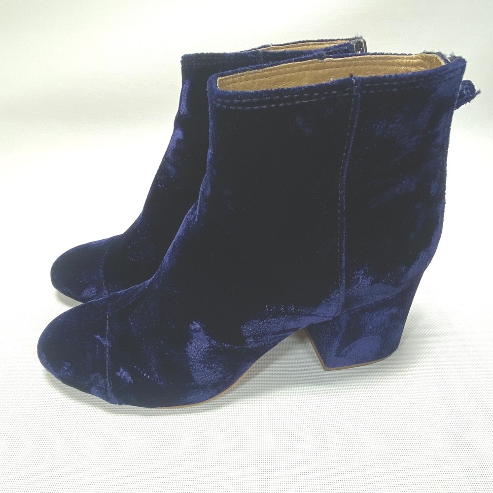 Madewell Jillian Blue Velvet Boot Womens Size 8